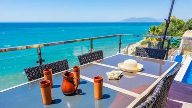 Villa Miramar Rincon de la Victoria by Ruralidays