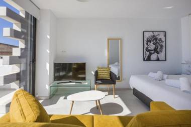 Seafront Boutique CalaBeach