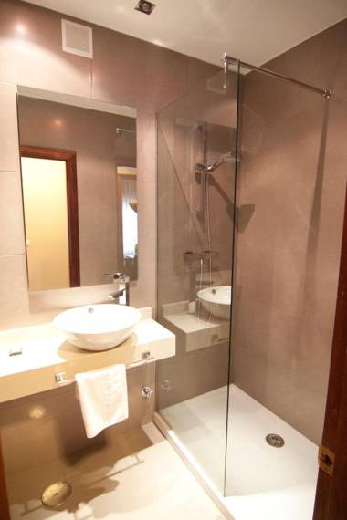 APARTAMENTOS CENTRO RIBADESELLA