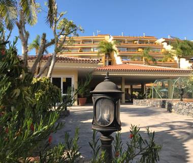 Apartamentos Tigaiga Suites