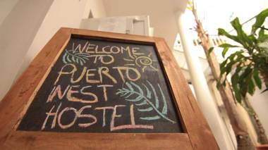 Puerto Nest Hostel