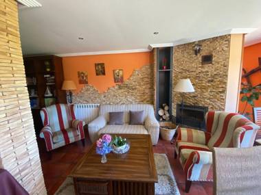 Hotel Rural Montesomao