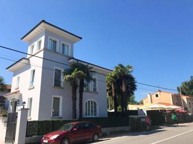 6 bedrooms house at Po de Llanes 500 m away from the beach with sea view jacuzzi and enclosed garden