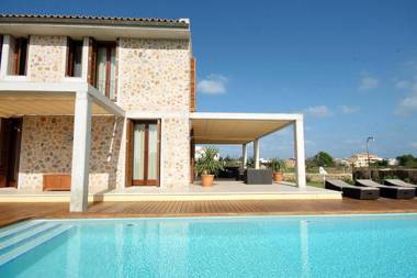 Villa Barcares Gran for 10 pool gym and close to beach