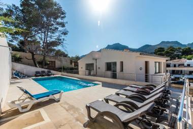 Molins 5 near the sea