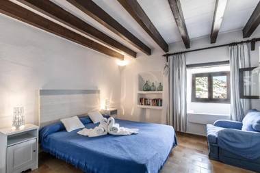 Blue Fisherman House 3