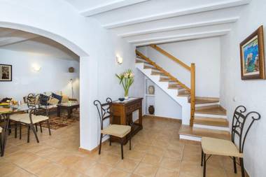 Lovely Villa Bennasar in Beautiful Location