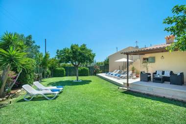 Super Villa Rafale - 5 Min Drive to The Beach