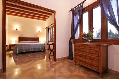 Villa Hort Tres Cames