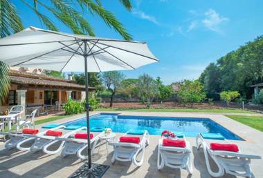 Charming Villa Cati with New Pool