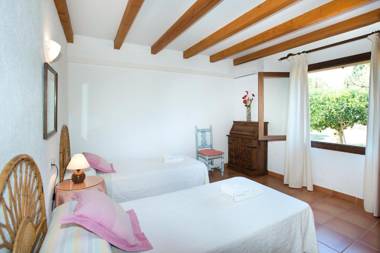 Charming Villa Cati with New Pool