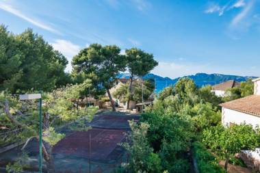 Villa Can Salom villa for 8 at Mal Pas Beach