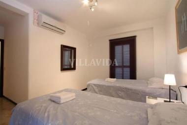 Modern marina seafront apartment