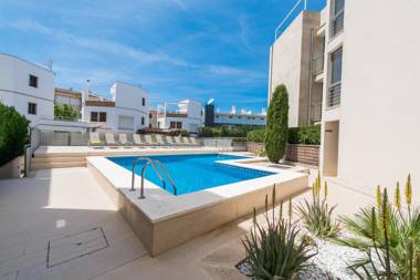 Residencial Llenaire Apartment