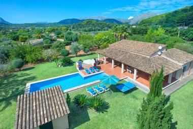 Villa Romeu Walking Distance to the Old Town