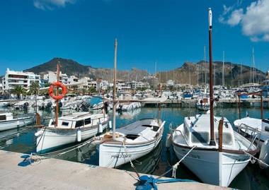 Owl Booking Villa Mir - Luxury Retreat