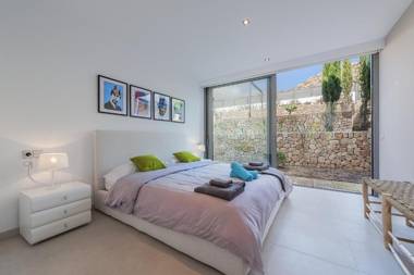 Luxury Villa Phoenix