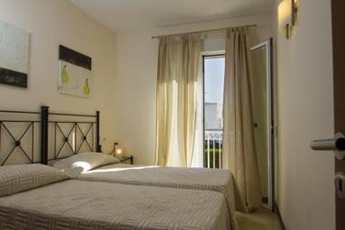 3 bedrooms house with shared pool enclosed garden and wifi at Port de Pollenca Mallorca Islas Baleares