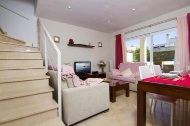 3 bedrooms house with shared pool enclosed garden and wifi at Port de Pollenca Mallorca Islas Baleares