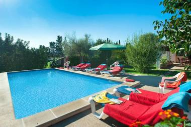 Villa Garriguer by Villa Plus