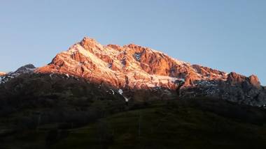 Apartamentos Peña Ubiña