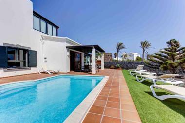 Hipoclub Villas "Rosa" villa