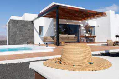 Villalia Arai "Flexitime"