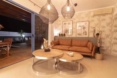 Villalia Calista "Flexitime"