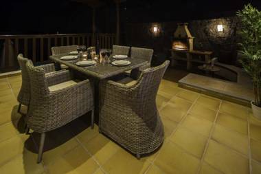 Villa Azure - LH122 By Villas Now Ltd