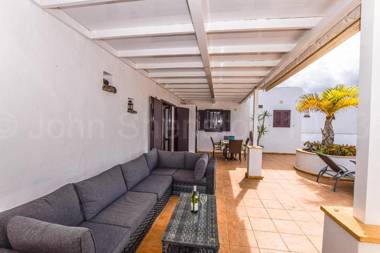 Villa Michelle - LH114 By Villas Now Ltd