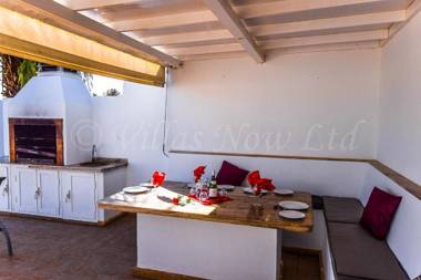 Villa Michelle - LH114 By Villas Now Ltd