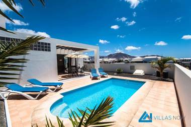 Villa Montana - LH101 By Villas Now Ltd
