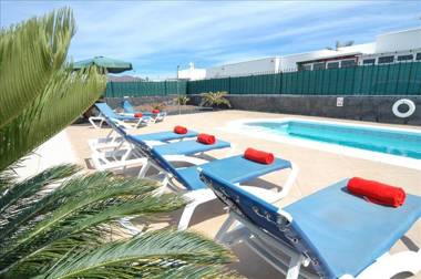 Villa De Fuera - A Great Villa - Peaceful Location - A Short Drive To The Beach