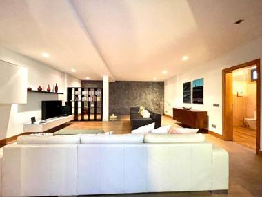 Villa A with private pool beachfront AC Wifi BBQ in Playa Blanca