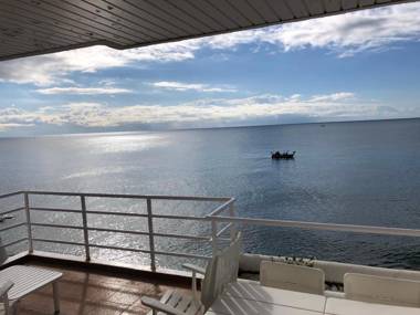 Steps To Sand Pad N Barcelona 3 Room 2 Bath Pkng