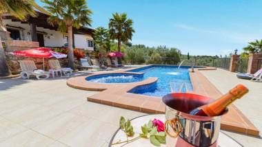 Casa Las Lomas de San Rafael Periana by Ruralidays
