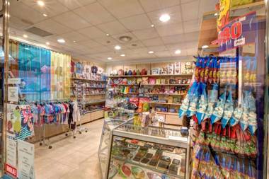 Apartamentos turísticos Jardines del Plaza