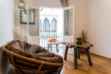 Jacaranda Apartments