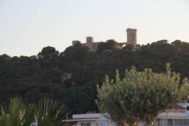 Apartamentos Gomila Park