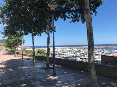 Apartamentos Port Marina