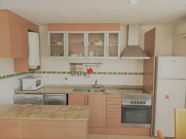 ACV - Neptuno-2ªLinea Planta 4 Frontal