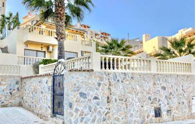 Stunning home in Orihuela Costa with Outdoor swimming pool Heated swimming pool and 3 Bedrooms