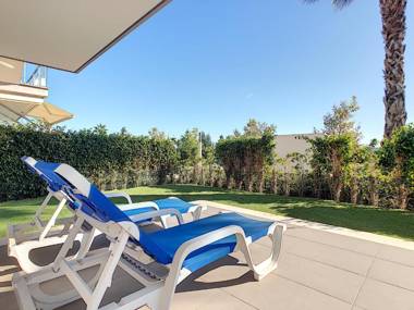 3077 Residencia AZAHAR GARDEN