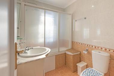 Villa with private pool and free W