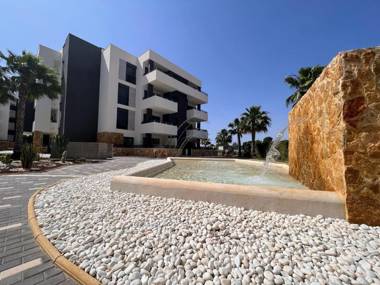 Luxury Tropical Ground Floor Apartment D188