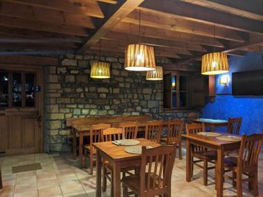Hotel Rural El Rexacu