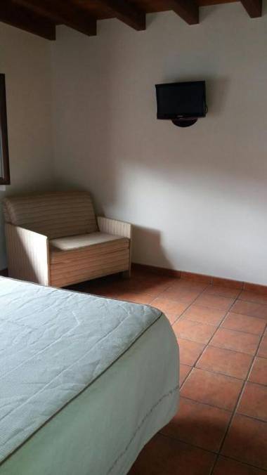 Apartamentos Aires De Avin - Onis