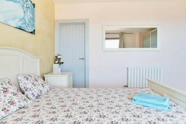 6 bedrooms villa with sea view private pool and jacuzzi at Olivella