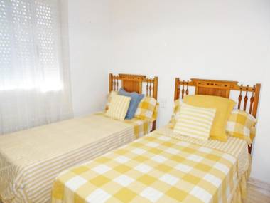 SAN FERNANDO 40 - A 100 metros de la Playa