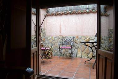 Hotel - Restaurante Prado Del Navazo